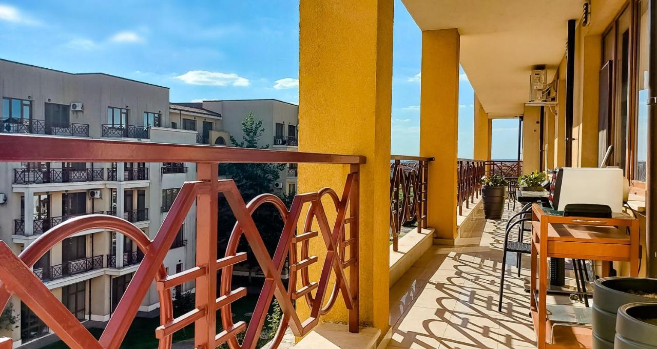 Lighthouse Golf Resort, 75 Mp2, With Balcony 발치크 외부 사진